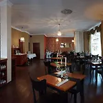 Am Goldenen Strauss Hotel
