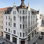 Am Goldenen Strauss Hotel