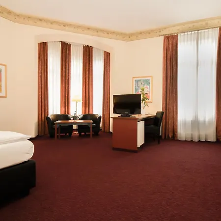 Akzent Am Goldenen Strauss Görlitz