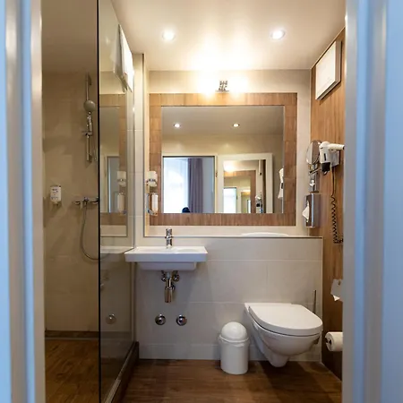 Akzent Am Goldenen Strauss 3* Görlitz