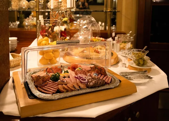 Akzent Am Goldenen Strauss 3* غورليتز