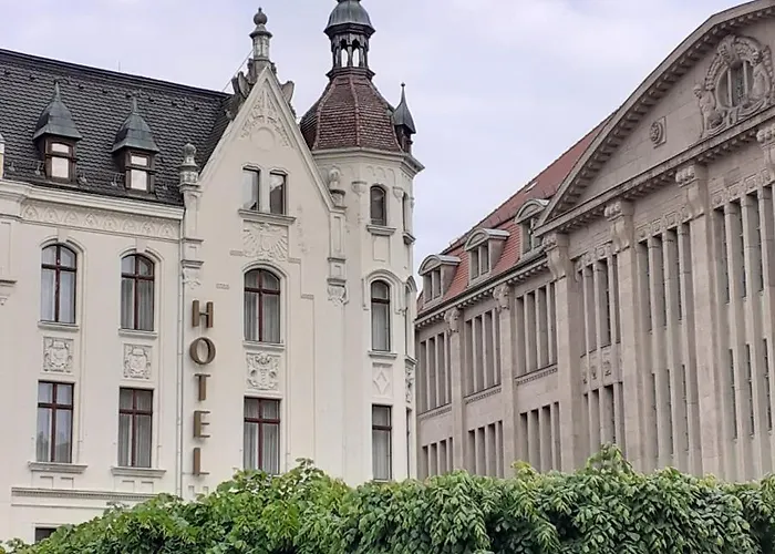 Akzent Am Goldenen Strauss فندق غورليتز