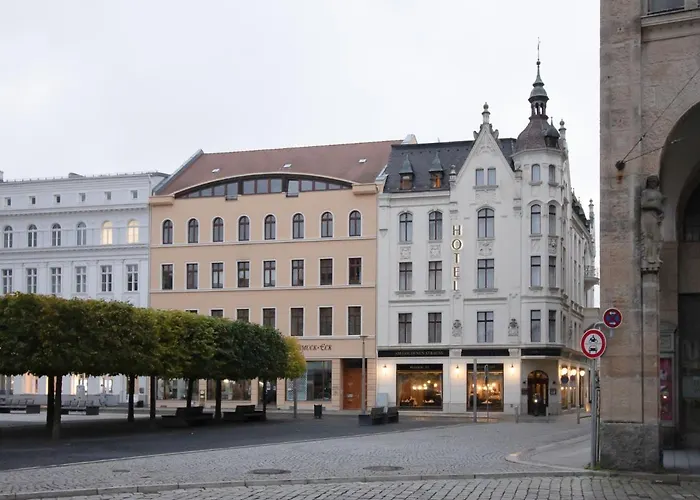 Akzent Am Goldenen Strauss فندق