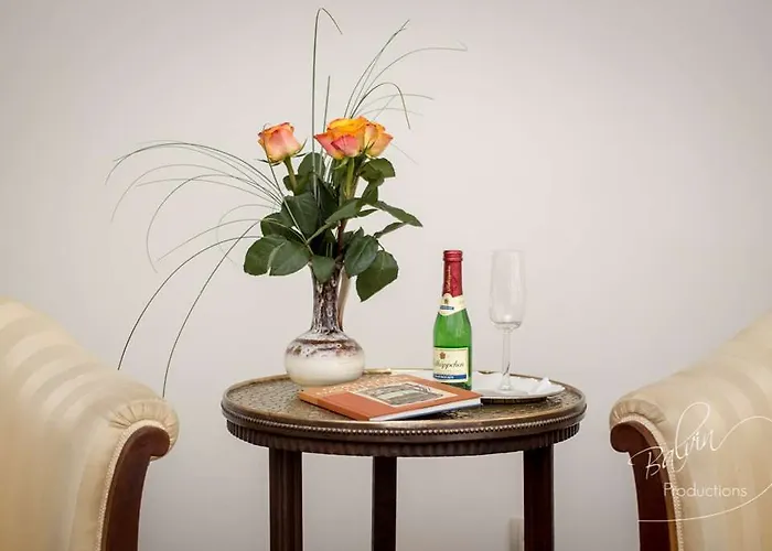 فندق Akzent Am Goldenen Strauss